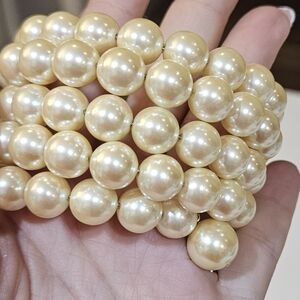 Vintage Kenneth Jay Lane Lustrous Cream Pearl Bracelet